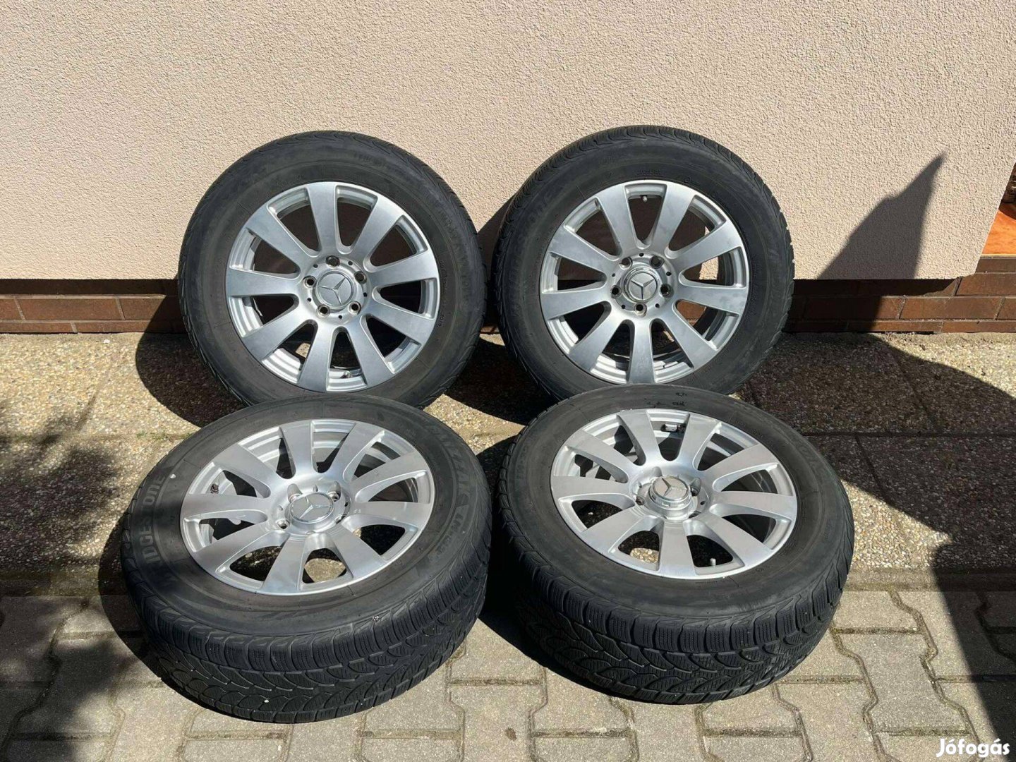 Mercedes Benz Téligumi alufelnivel (225/55 R16)