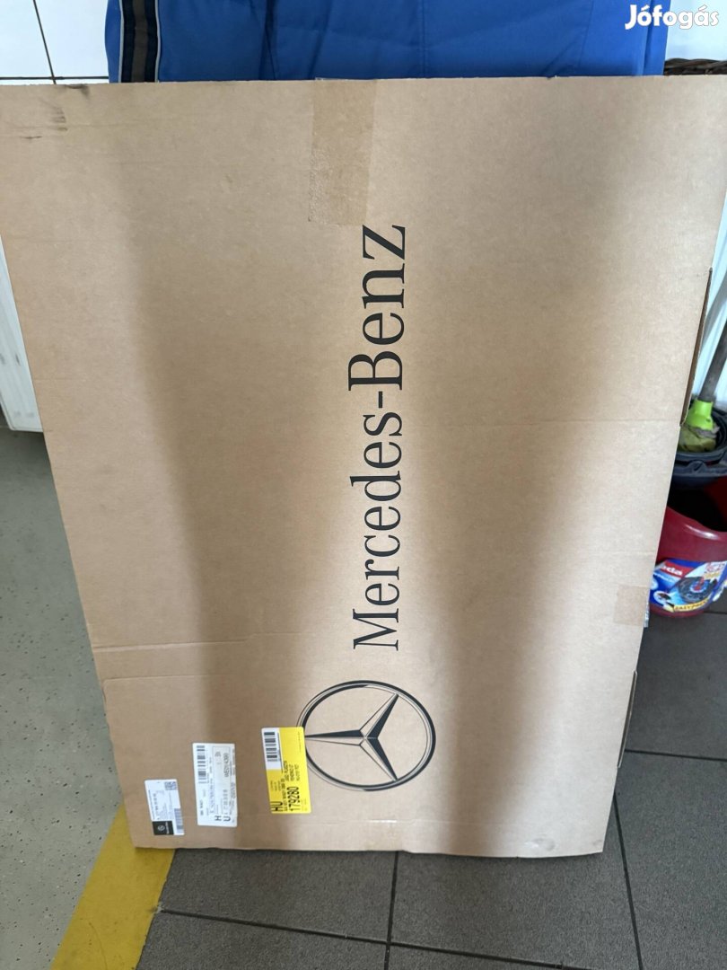 Mercedes Benz Ulolap ulesfutes uj