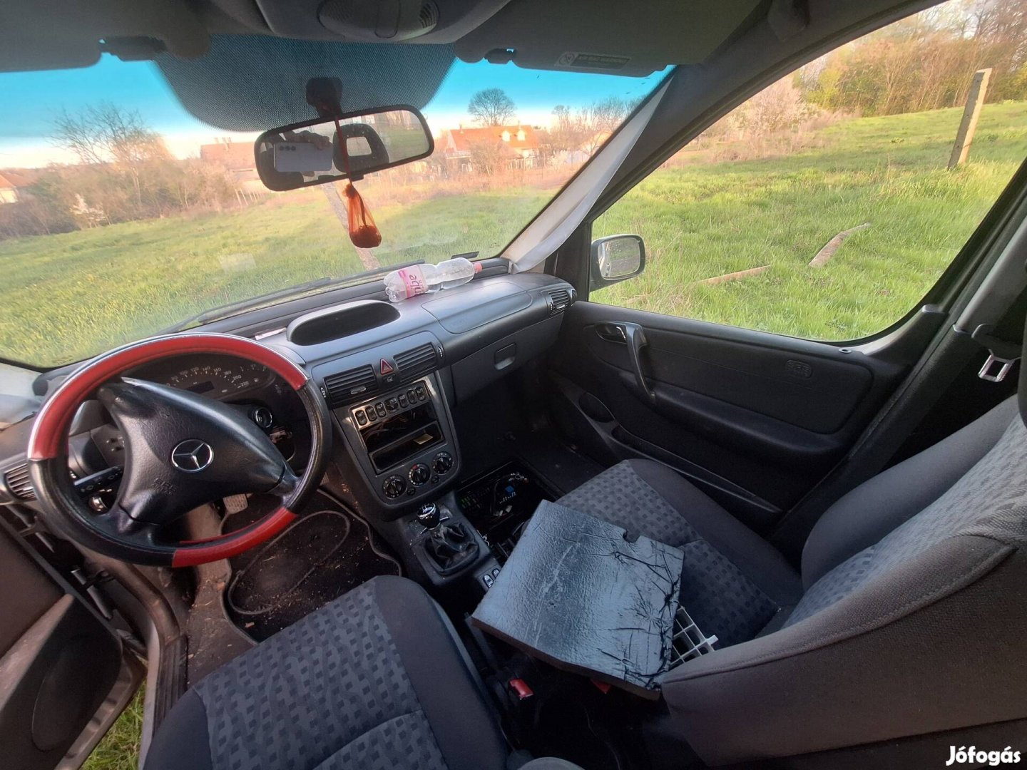 Mercedes Benz Vaneo 1.7 CDTi minden alkatrésze eladó 