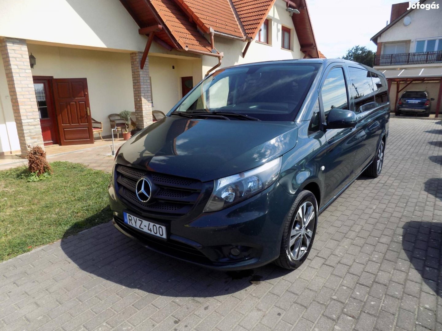 Mercedes-Benz Vito 116 CDI Bluetec Tourer Selec...