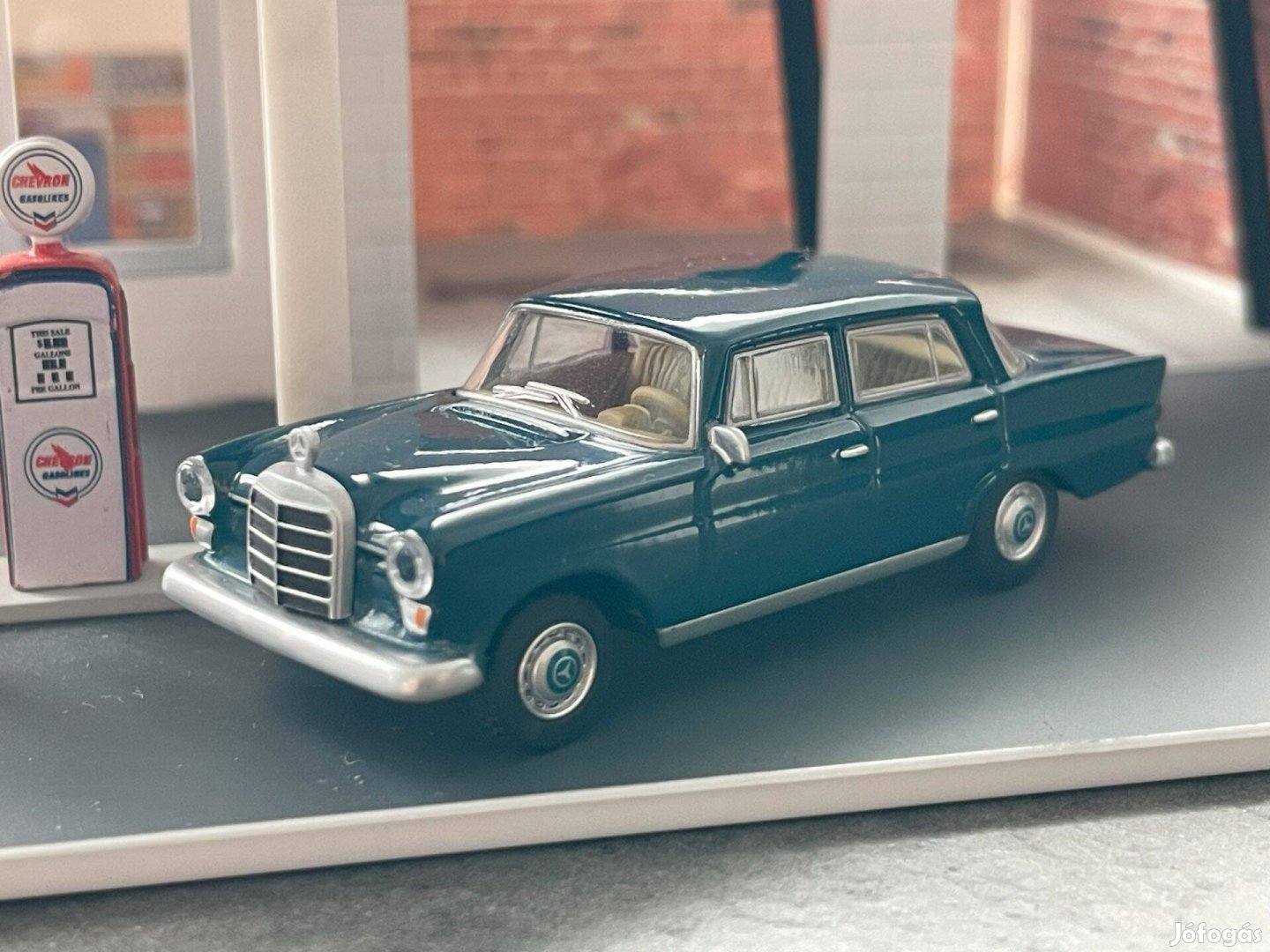 Mercedes-Benz W110 modellautó - Schuco 1:64 méret