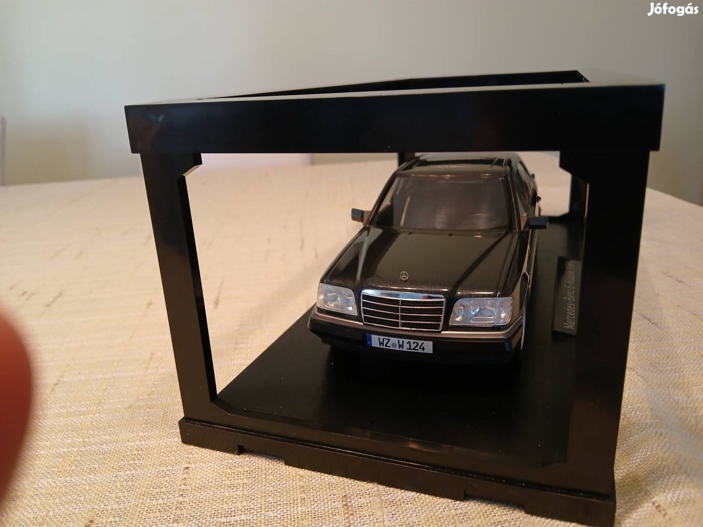 Mercedes-Benz W124 E, 1994, 1:18 Modell, I-Scale márka, Új