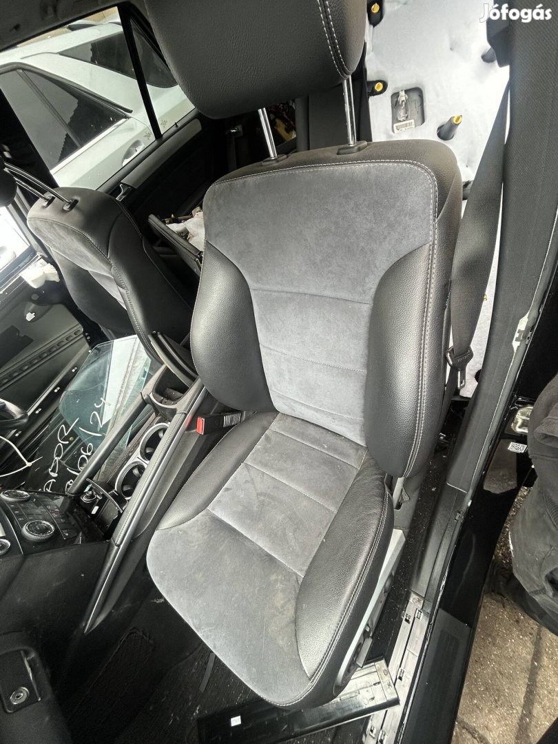 Mercedes Benz W164 ML első ülések