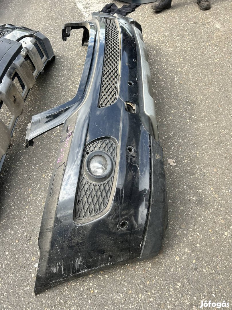 Mercedes Benz W164 ML lökhárító sérült