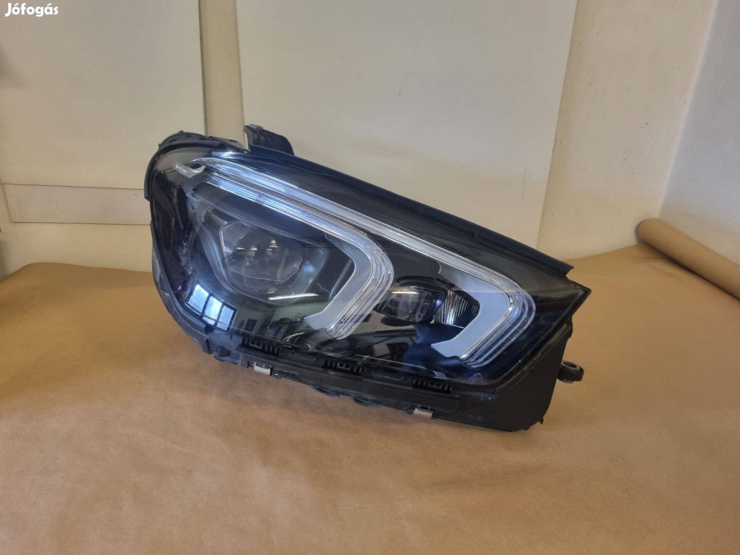 Mercedes Benz W167 Gle Jobb első fényszóró