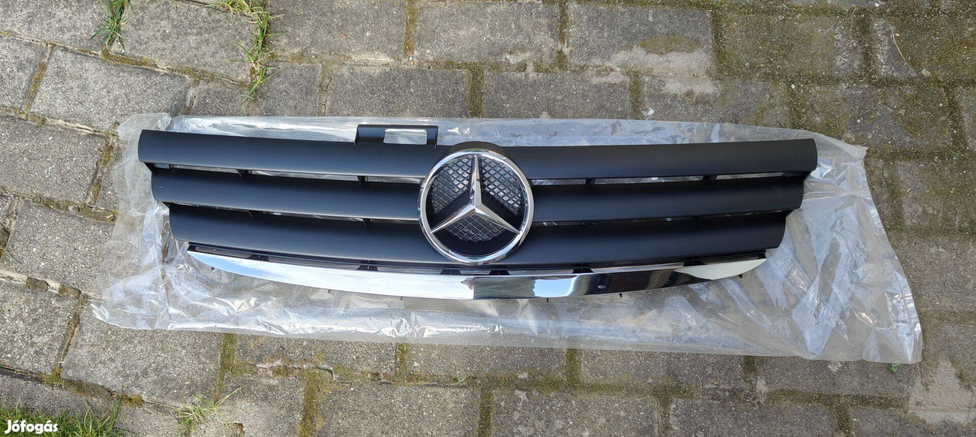 Mercedes Benz W169 gyári új hűtőrács eladó 2004-