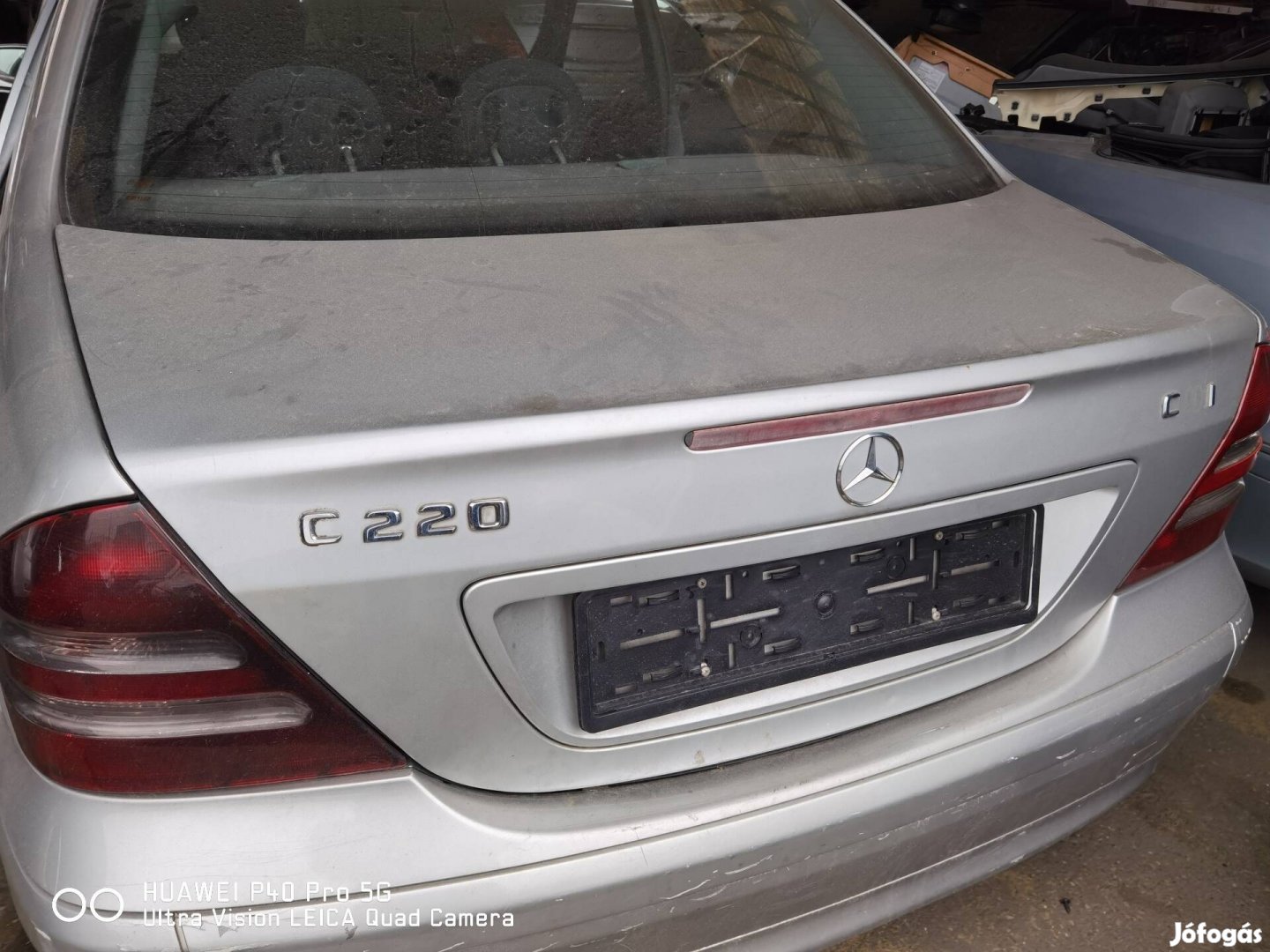 Mercedes Benz W203 C csomagtér ajtó