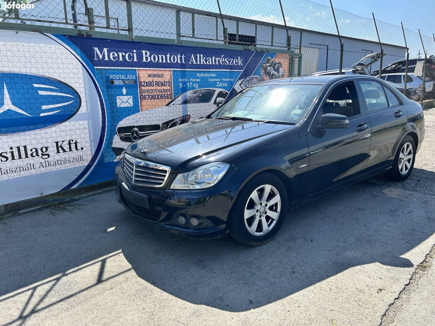 Mercedes Benz W204 C200CGI M271 bontás