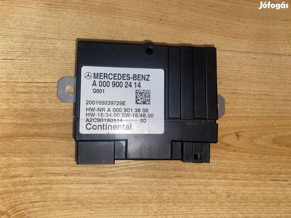 Mercedes-Benz W205 üzemanyag szivattyú vezérlő A0009002414