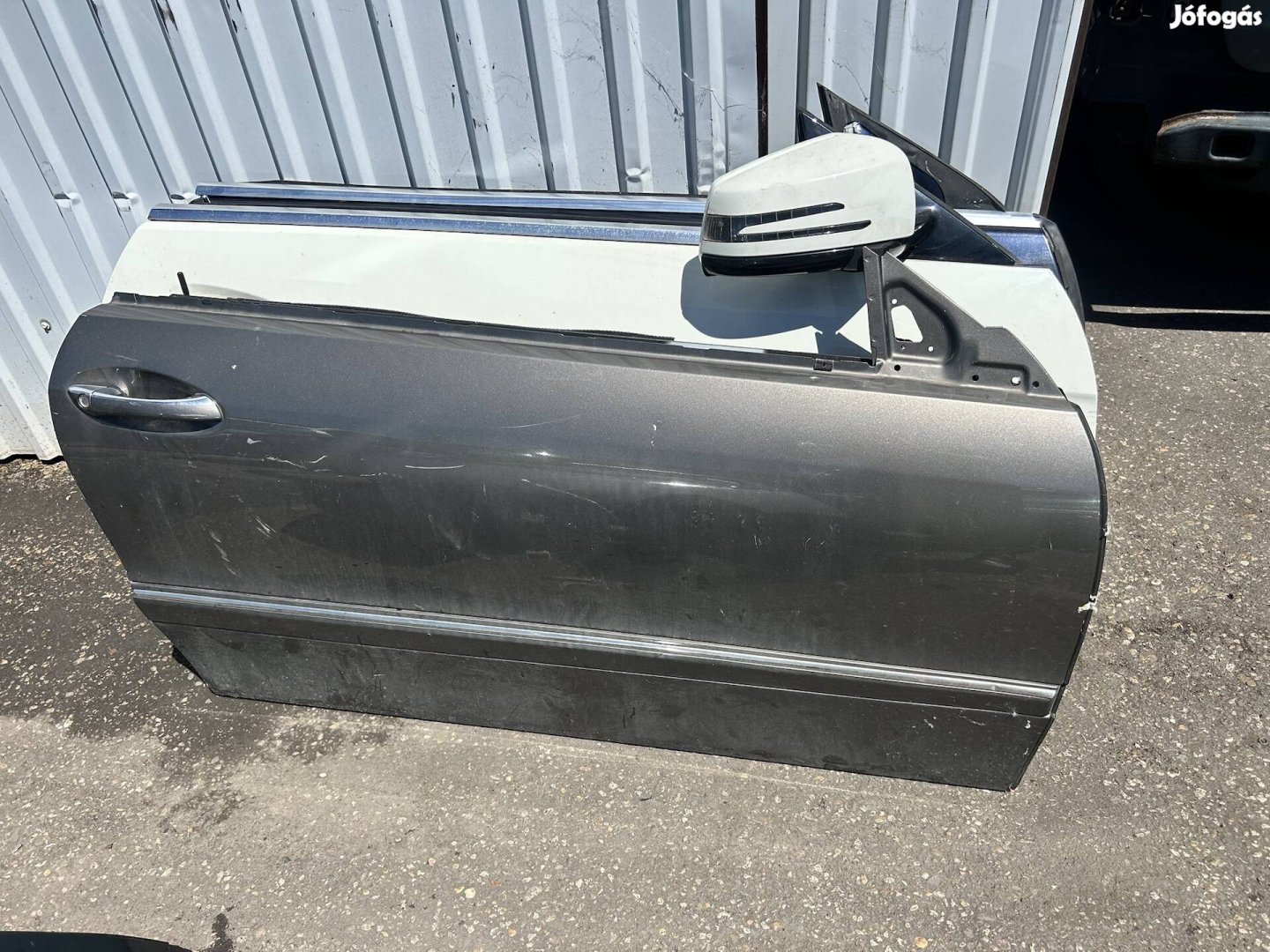 Mercedes Benz W207 E coupe jobb ajtó