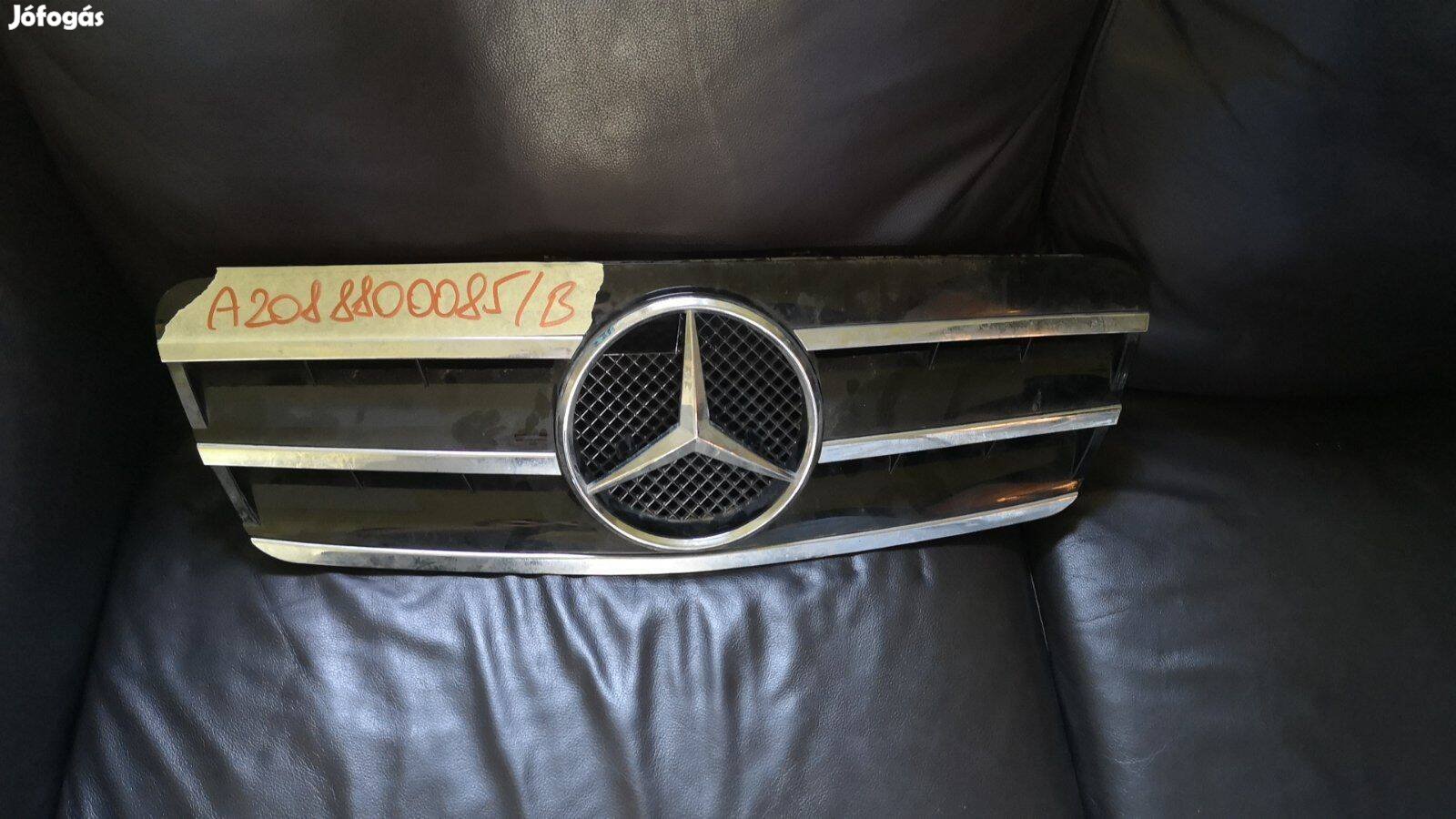 Mercedes-Benz W208 Hűtőrács