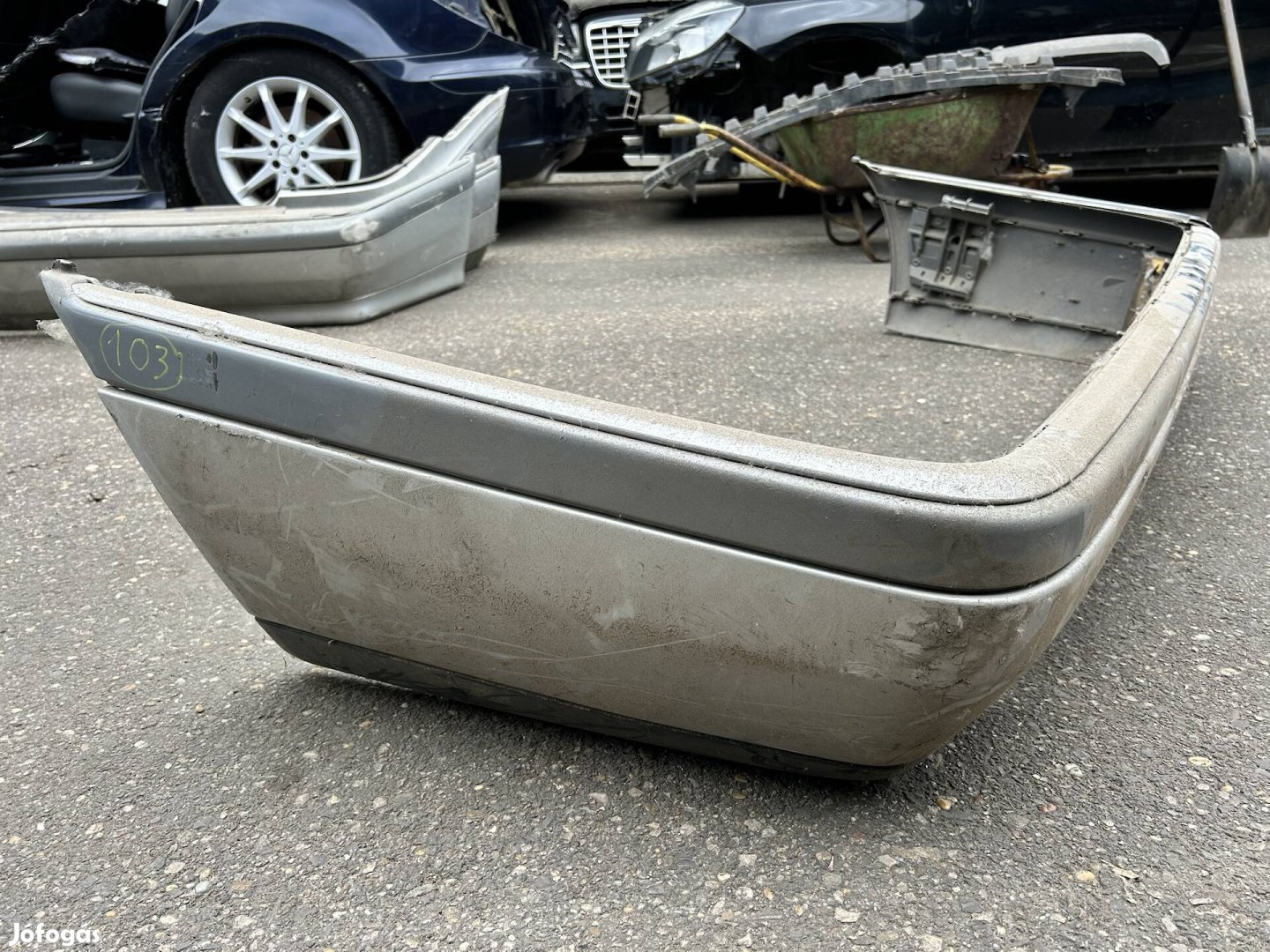 Mercedes Benz W210 szedán hátsó lökhárító