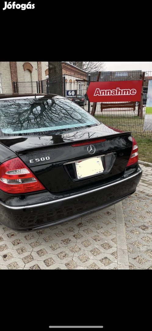 Mercedes Benz W211 E63 AMG hátsó szárny spoiler gyári