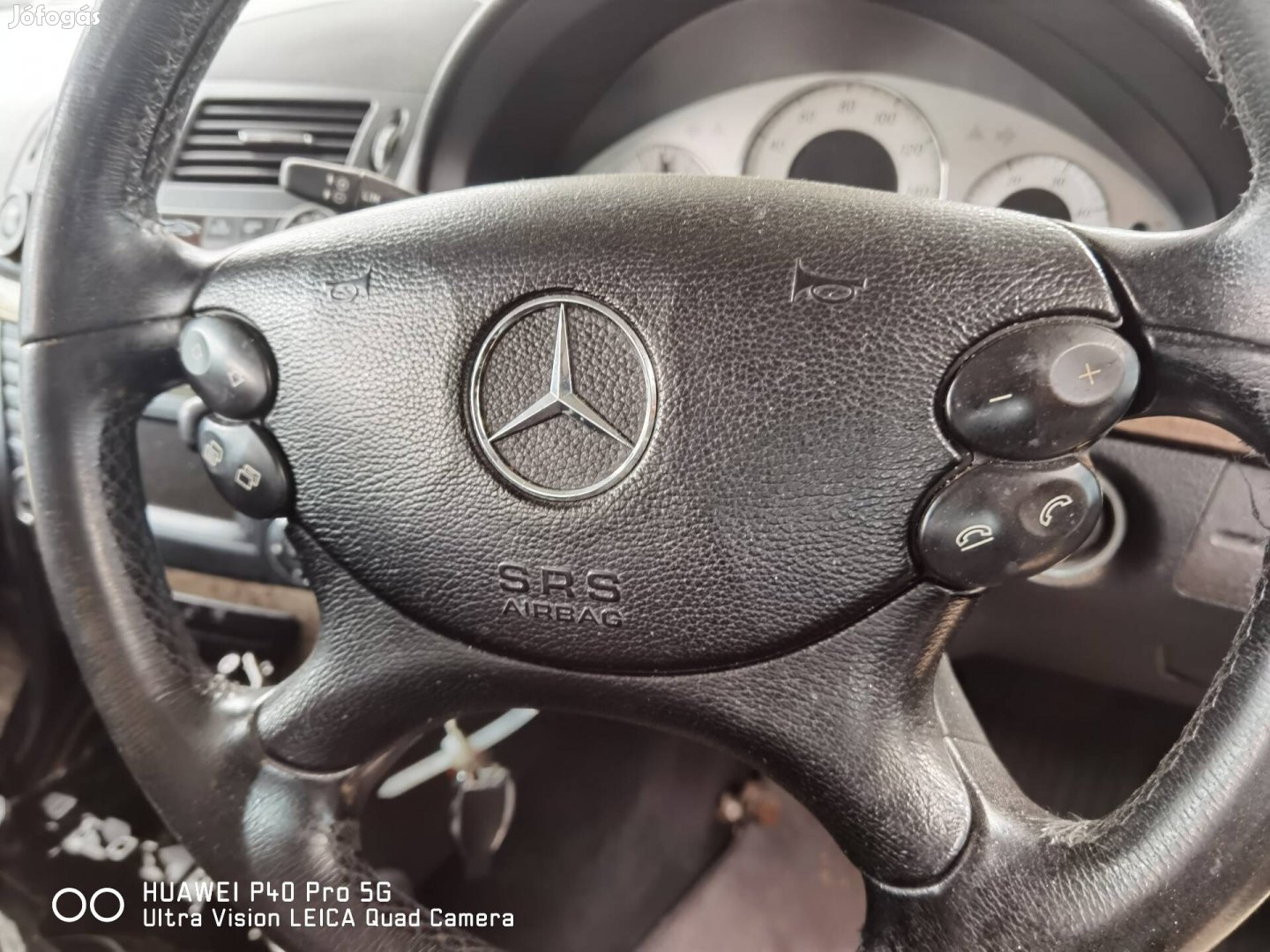 Mercedes Benz W211 E kormány légzsák