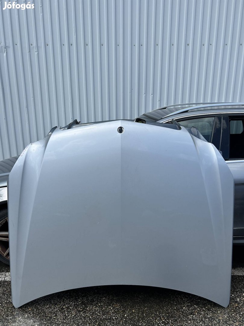 Mercedes Benz W212 E motorháztető