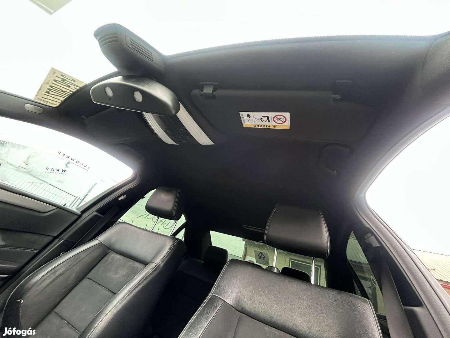Mercedes Benz W212 E szedán fekete tetőkárpit