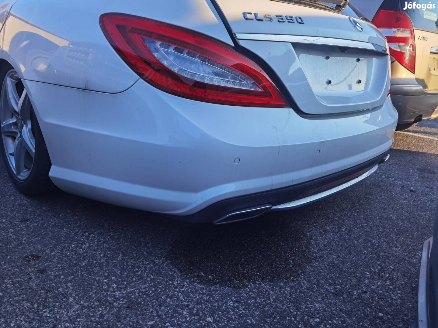 Mercedes Benz W218 CLS hátsó lökhárító 