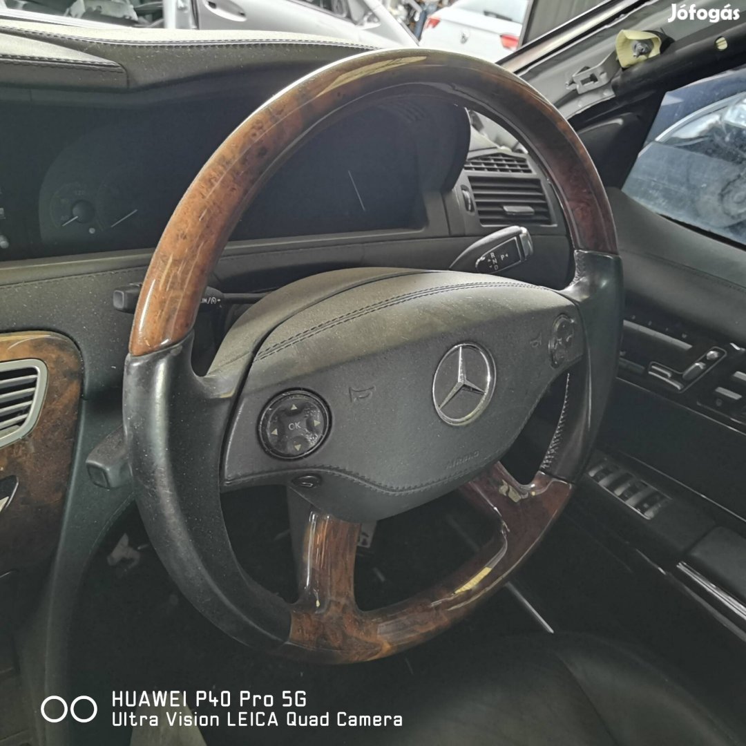 Mercedes Benz W221 S osztály  fa kormány