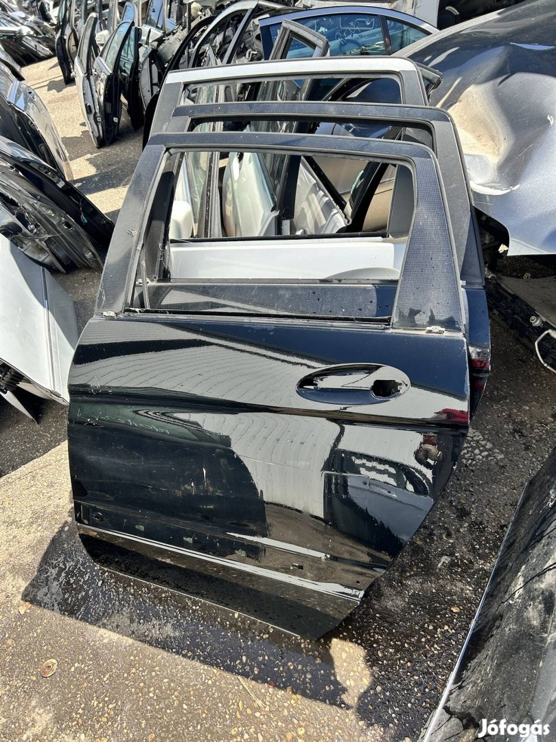 Mercedes Benz W245 B bal hátsó ajtó