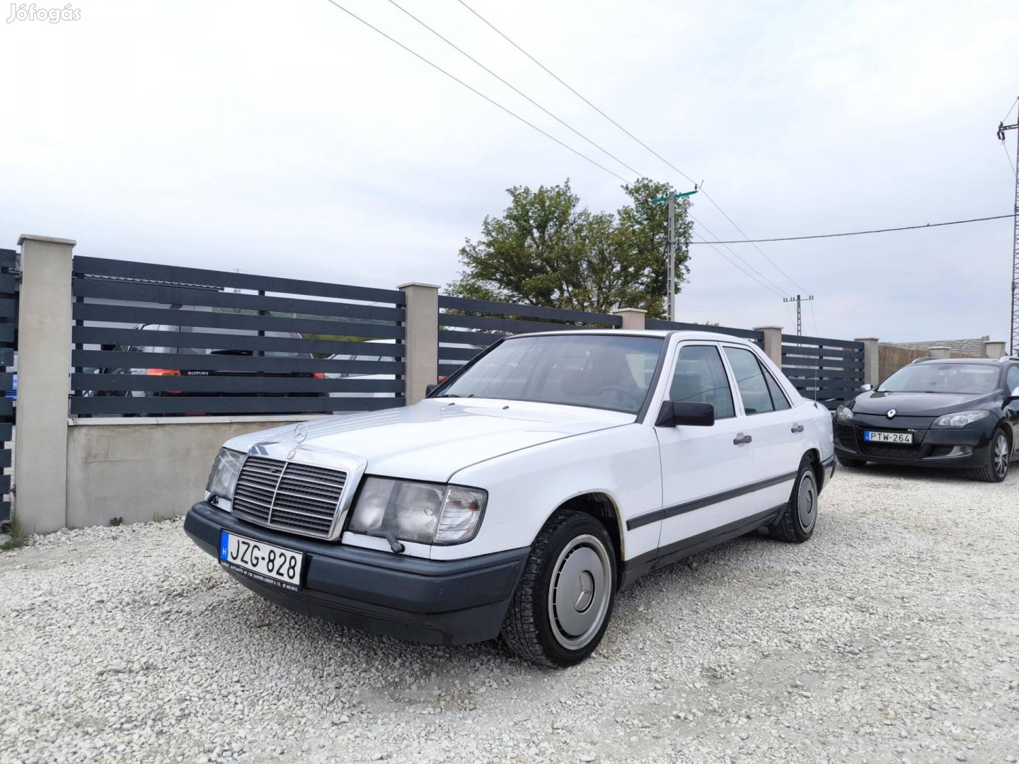 Mercedes-Benz W 124 Végig magyarországi 1. tula...