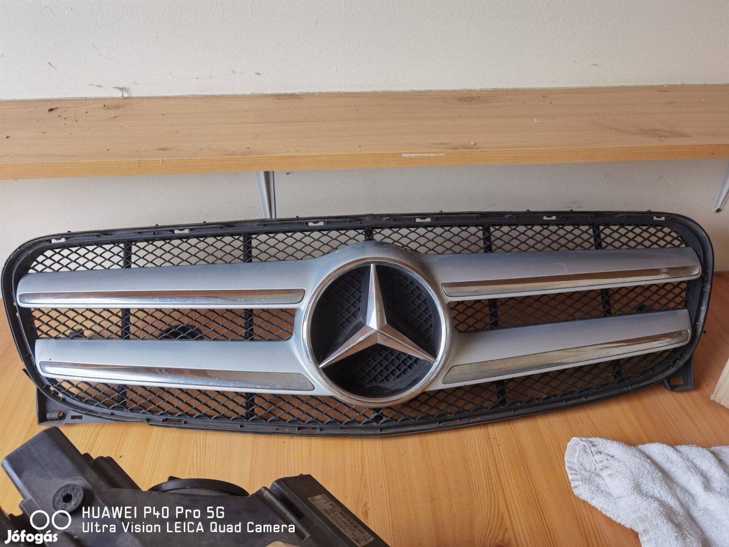 Mercedes Benz X156 GLA díszrács 