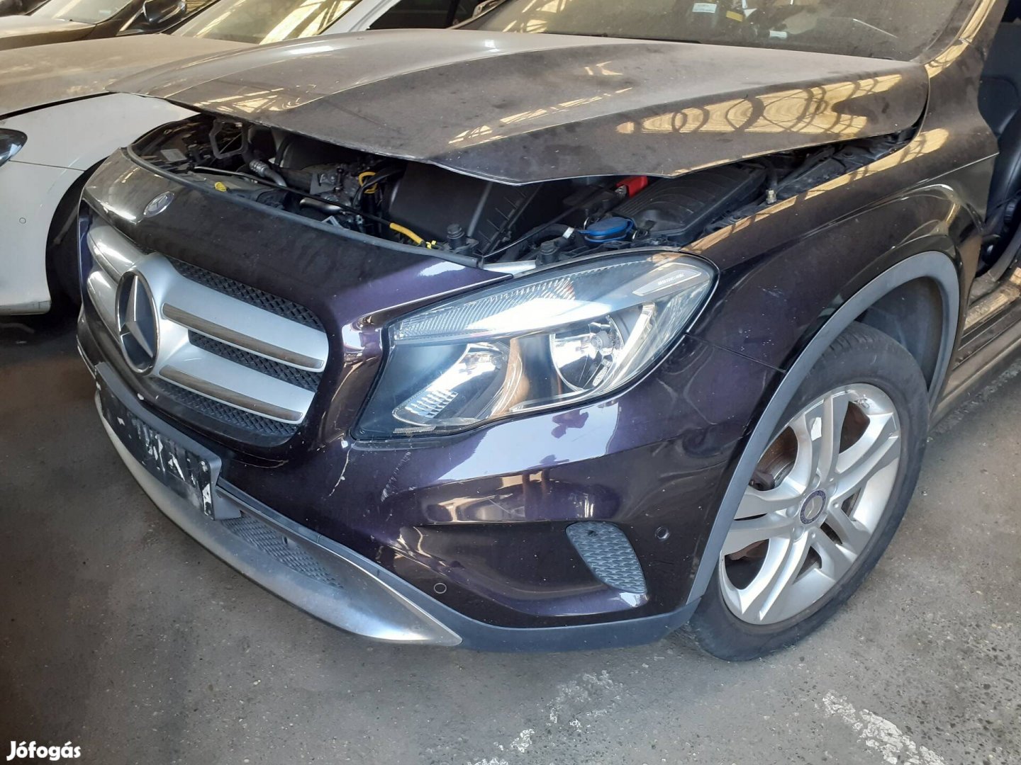 Mercedes Benz X156 GLA komplett csavaros eleje 