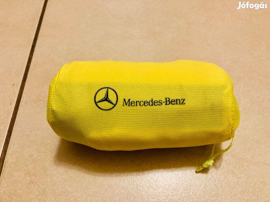 Mercedes-Benz, Mercedes sárga láthatósági mellény