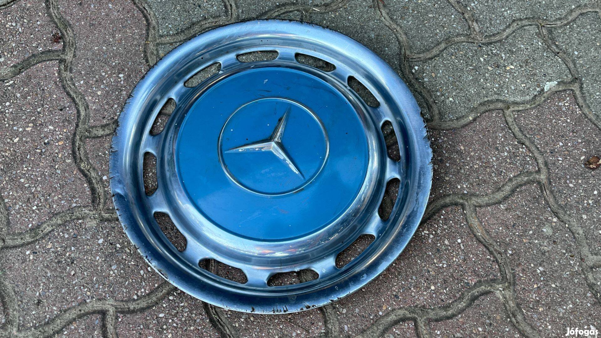 Mercedes Benz fém dísztárcsa