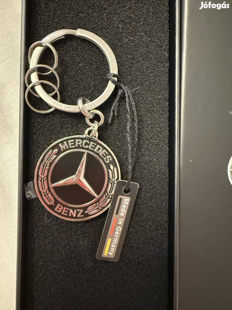 Mercedes-Benz kulcstartó