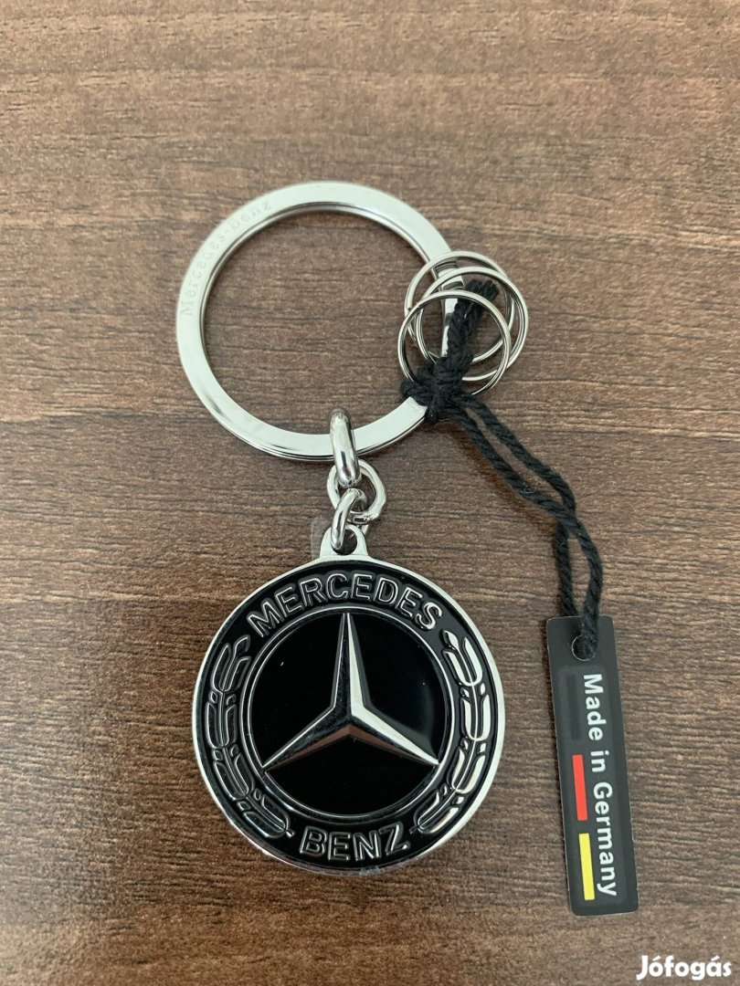 Mercedes Benz kulcstartó