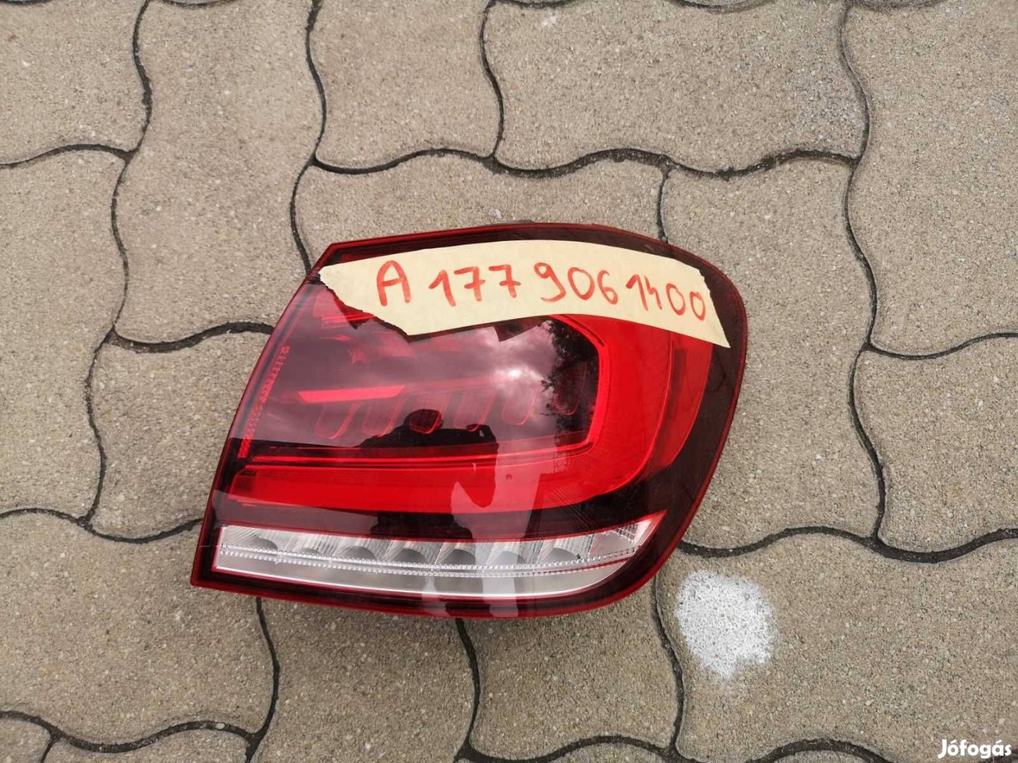 Mercedes-Benz lámpa hátsó w177 jobb