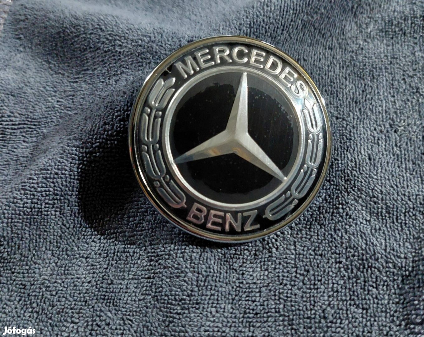 Mercedes Benz motorhaztető embléma 