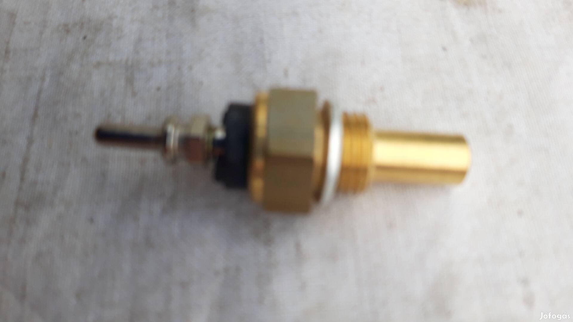 Mercedes Benz vizhőmérséklet érzékelő W123,W124,W631,W116 új