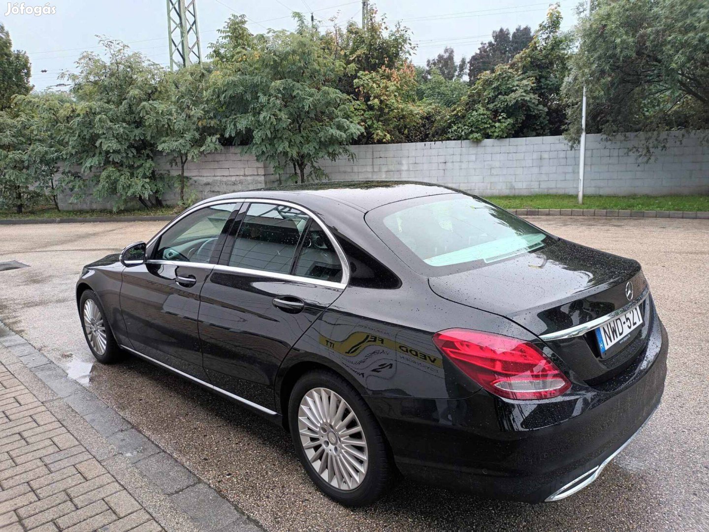 Mercedes C180 benzines, aut.váltó