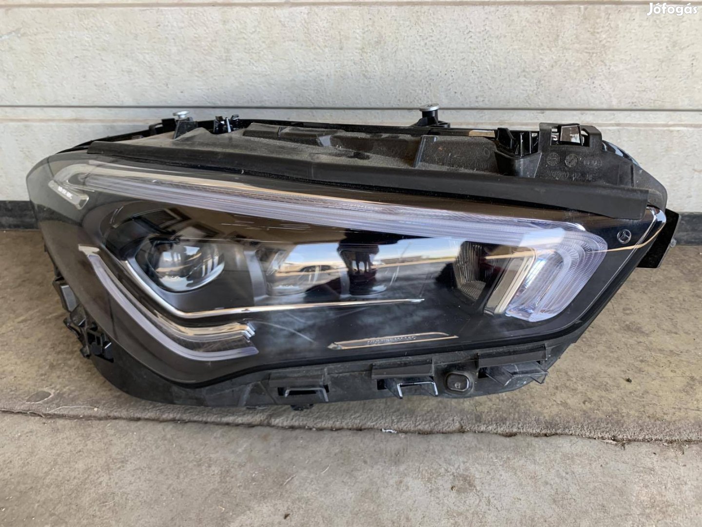 Mercedes CLA 118 W118 Jobb első LED Fényszóró Lámpa 2019- A1189067001