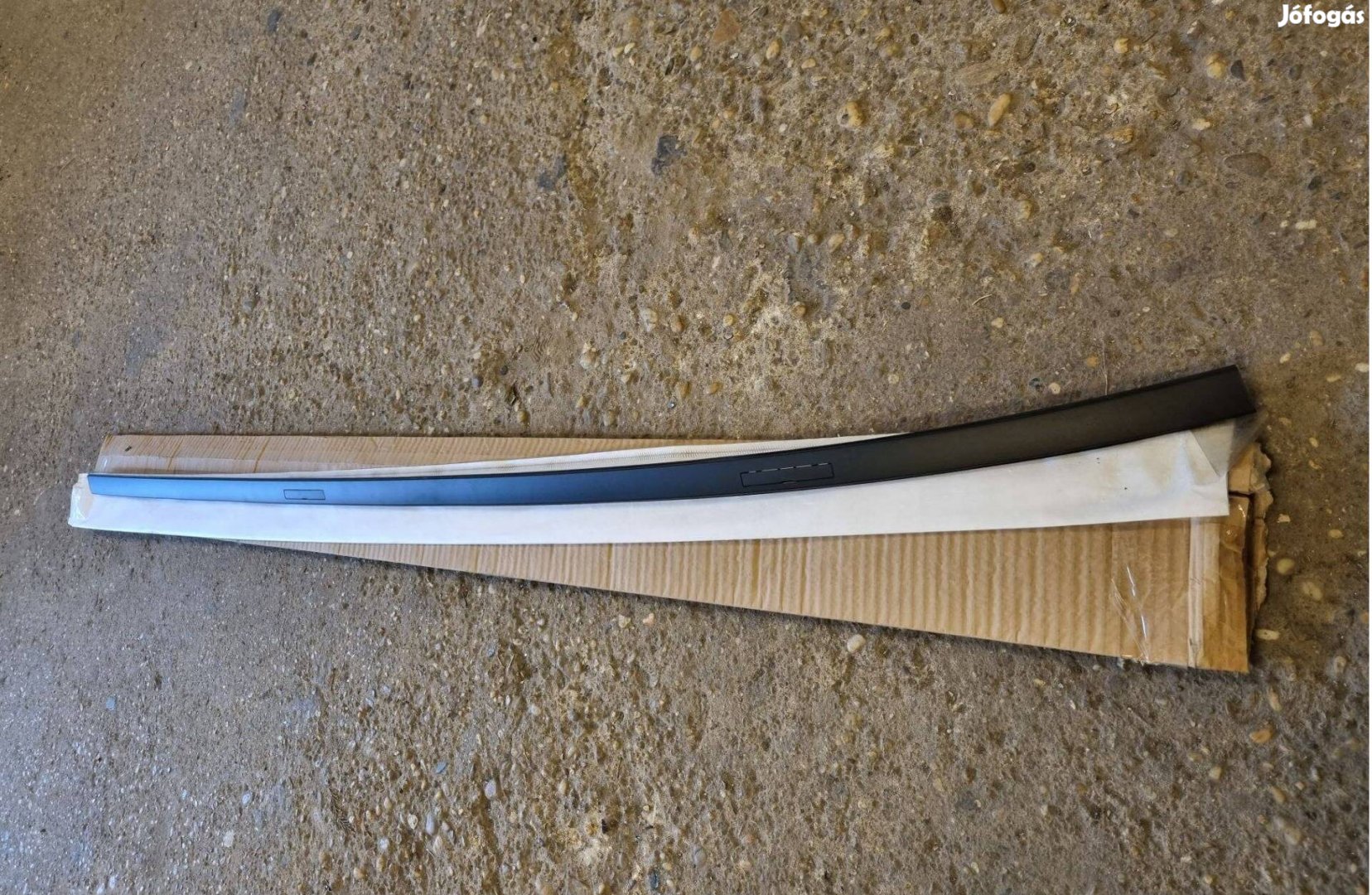 Mercedes CLA C118 X118 Bal tető díszléc tetőléc A1186905900