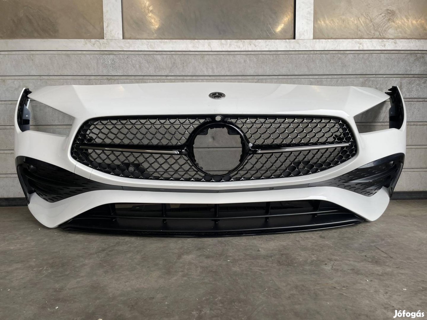 Mercedes CLA W118 C118 facelift AMG első lökhárító lökő 2023- A1