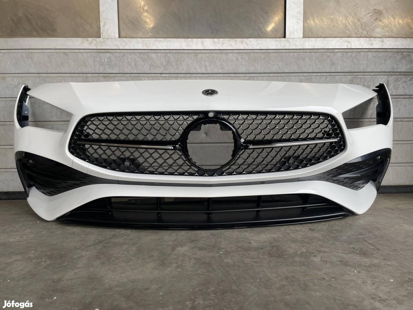 Mercedes CLA W118 C118 facelift AMG első lökhárító lökő 2023- A1