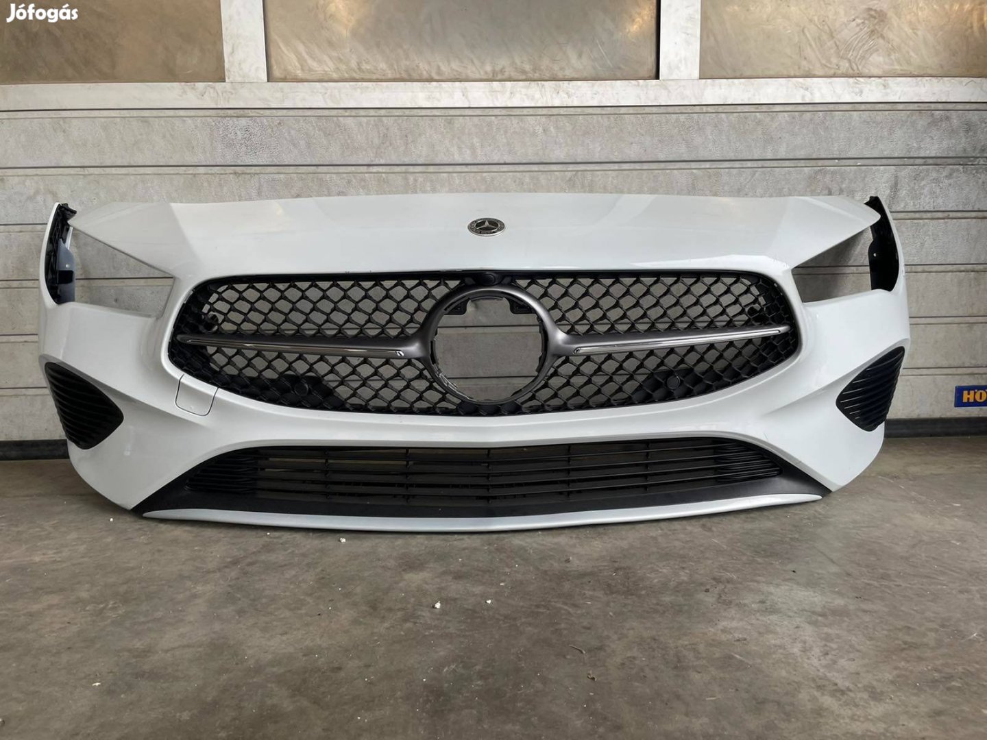 Mercedes CLA W118 C118 facelift első lökhárító lökő 2023- A1188802