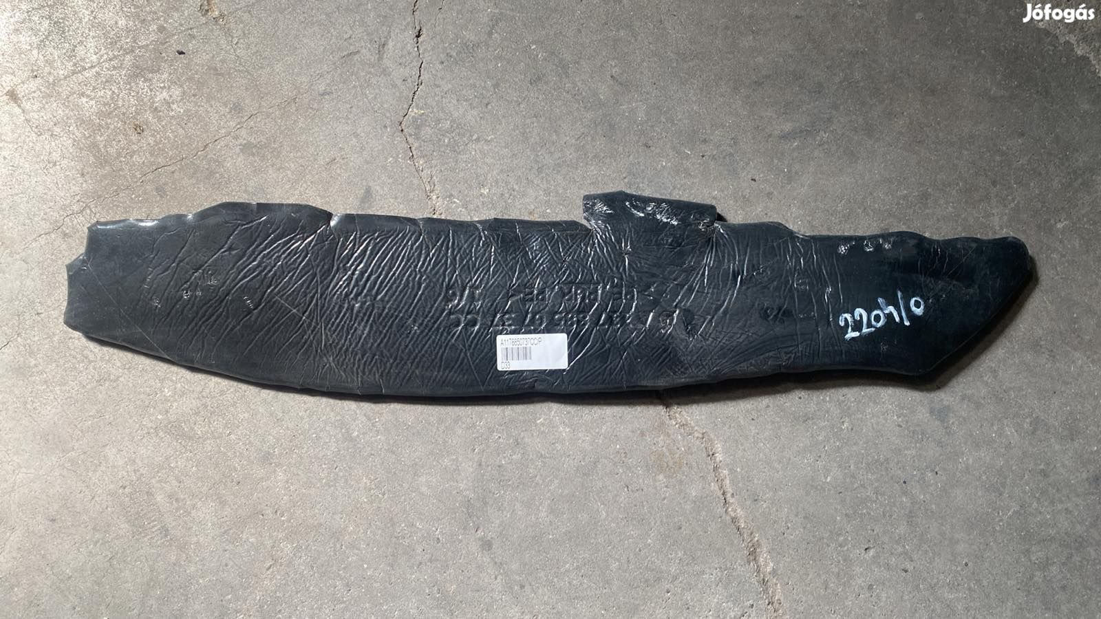 Mercedes CLA-class első sárvédő burkolat A1178850737CC eladó