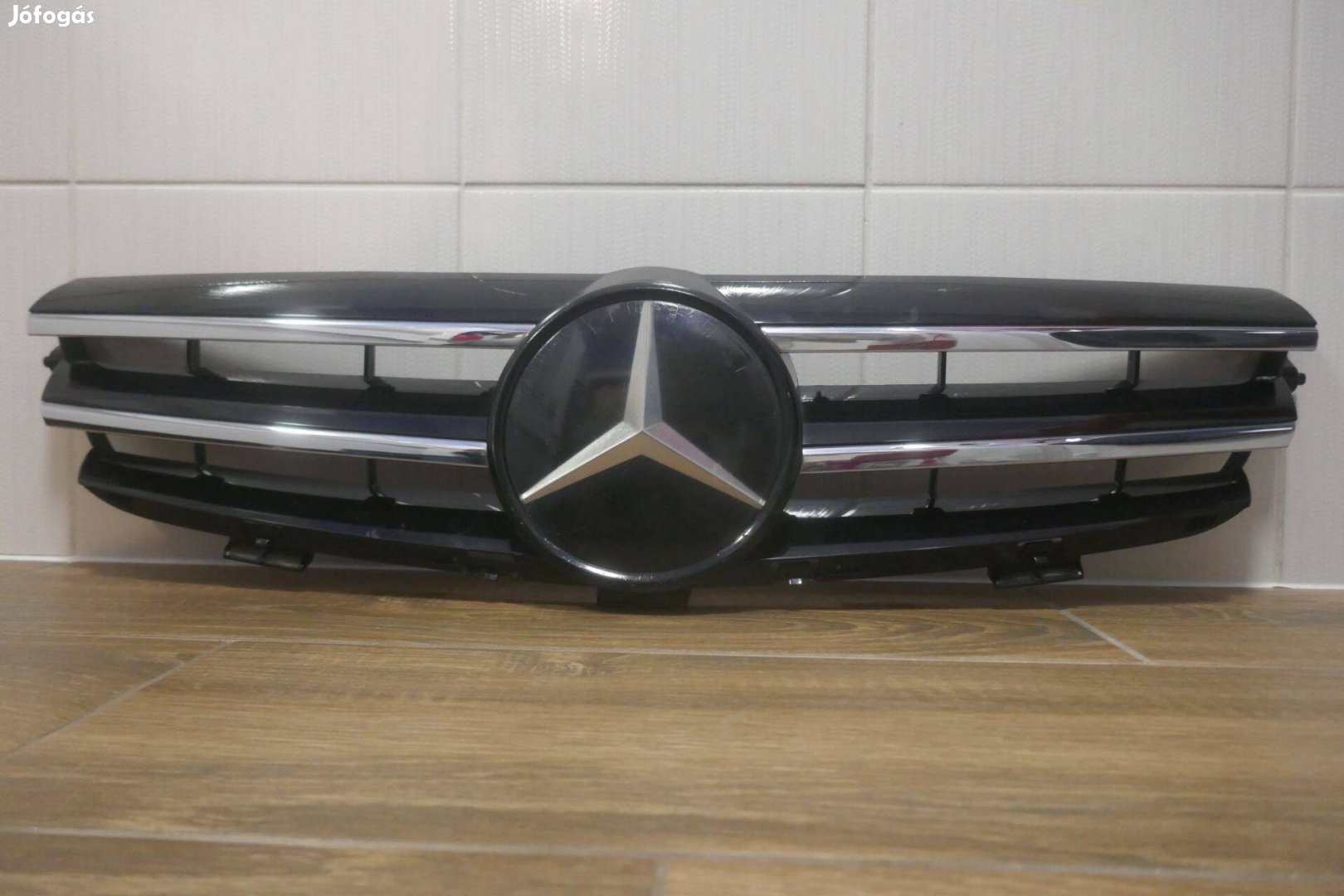 Mercedes CLK 209 facelift kabrió cabriolet distronic hűtőrács gomb