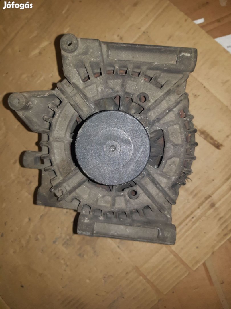 Mercedes C 220 Generátor