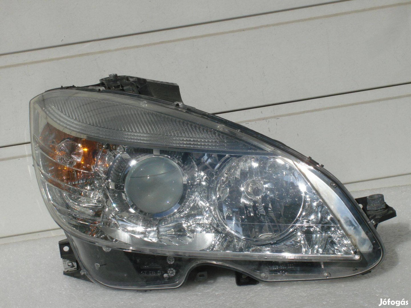 Mercedes C-Classe W204 Jobb első gyári Fényszóró 2007-től