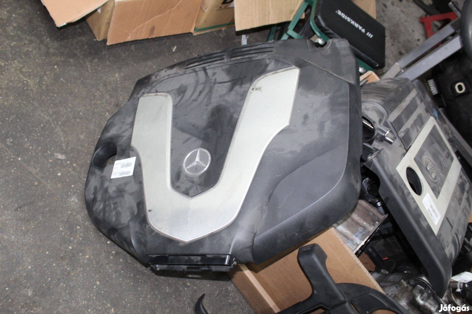 Mercedes C Gle W166 motorvédő burkolat A6420107008