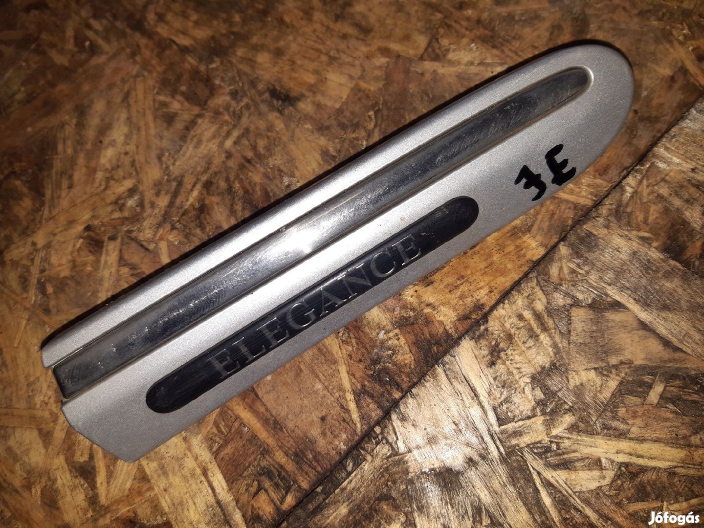 Mercedes C W203 Jobb Első Sárvédő Díszléc