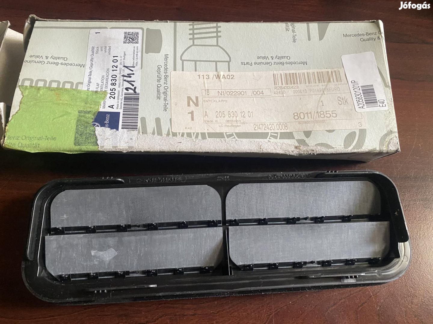 Mercedes C-class W205 hátsó sárvédő szellőző A2058301201