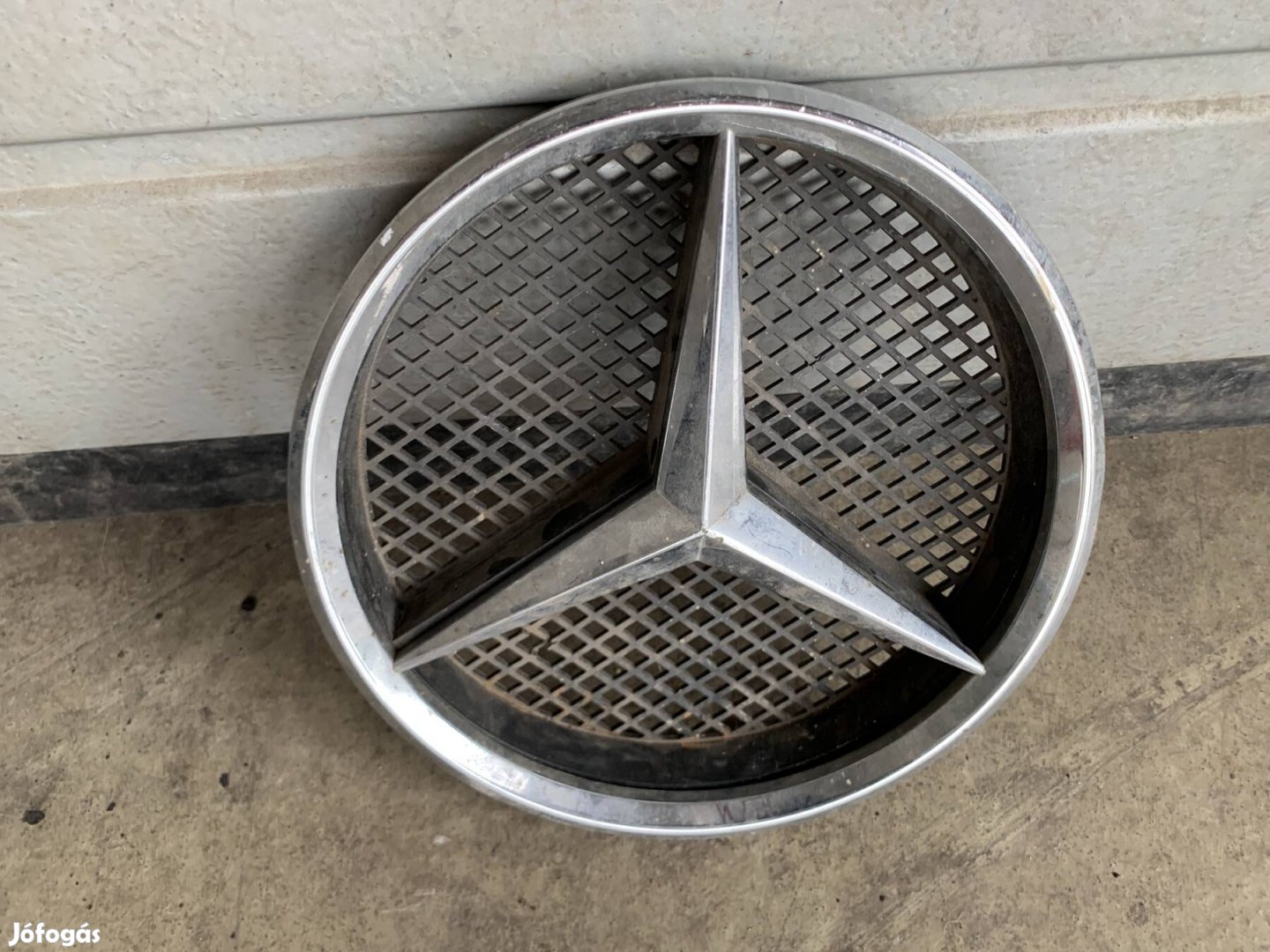 Mercedes C osztály W204 embléma csillag jel 2006-2011 A9738100118