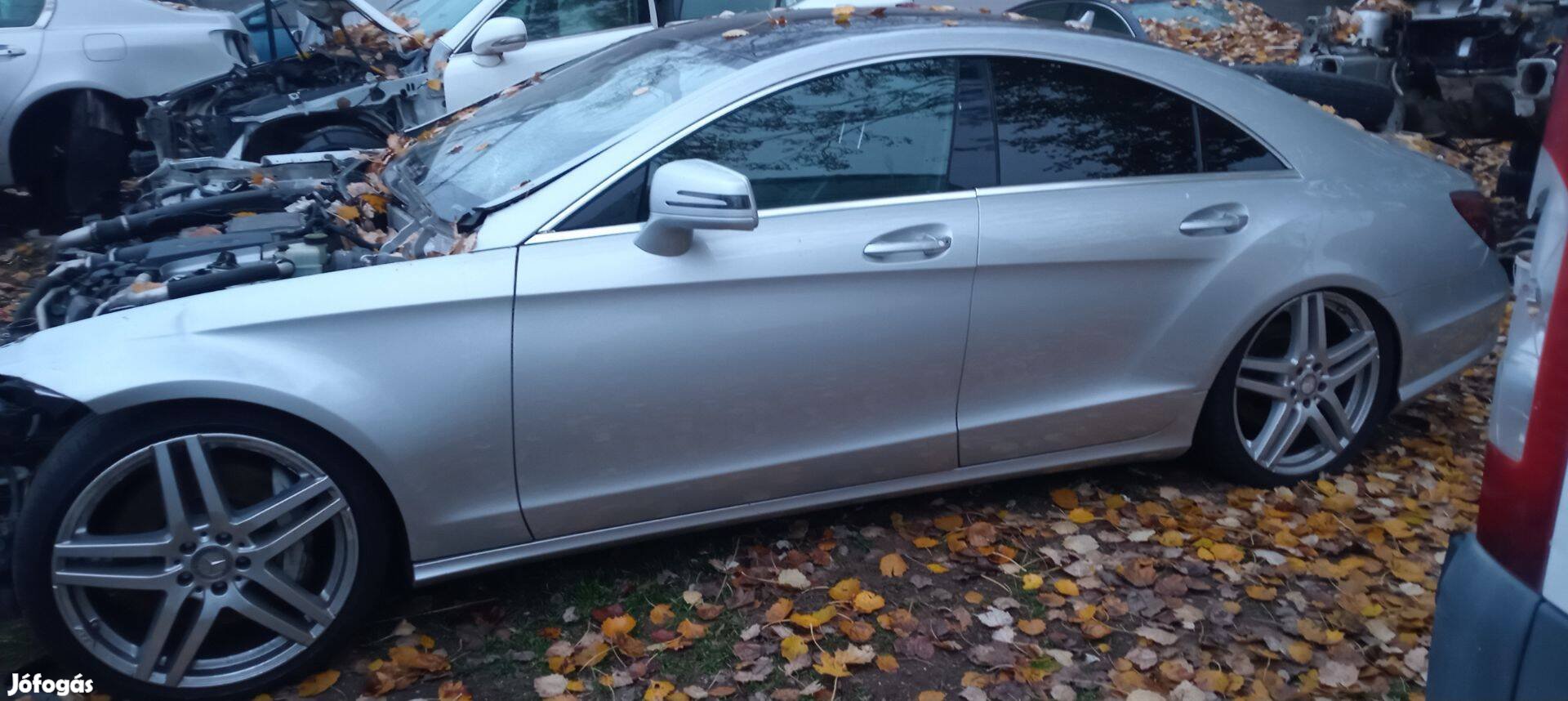 Mercedes Cls 500 4matic 2012 4.7 v8 Biturbo. Bontott alkatrészek