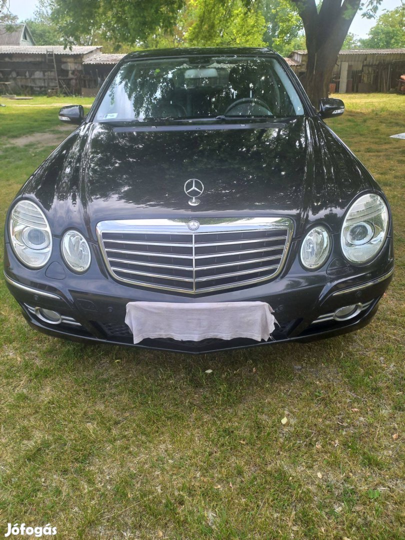 Mercedes E320 CDI személygépkocsi eladó