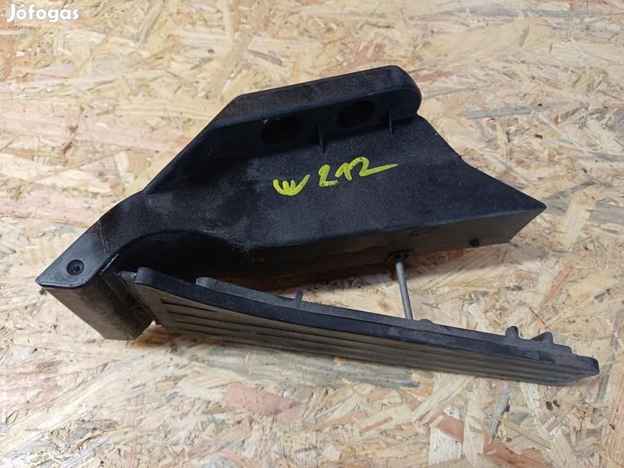 Mercedes E Class W212 (2009-2016) 2.2 Cdi Diesel Gázpedál